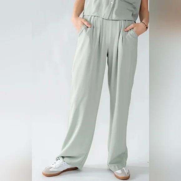 NEW! BOHO CHIC WIDE LEG PANTS AND TOP 2 PIECE SET - Picture 6 of 7